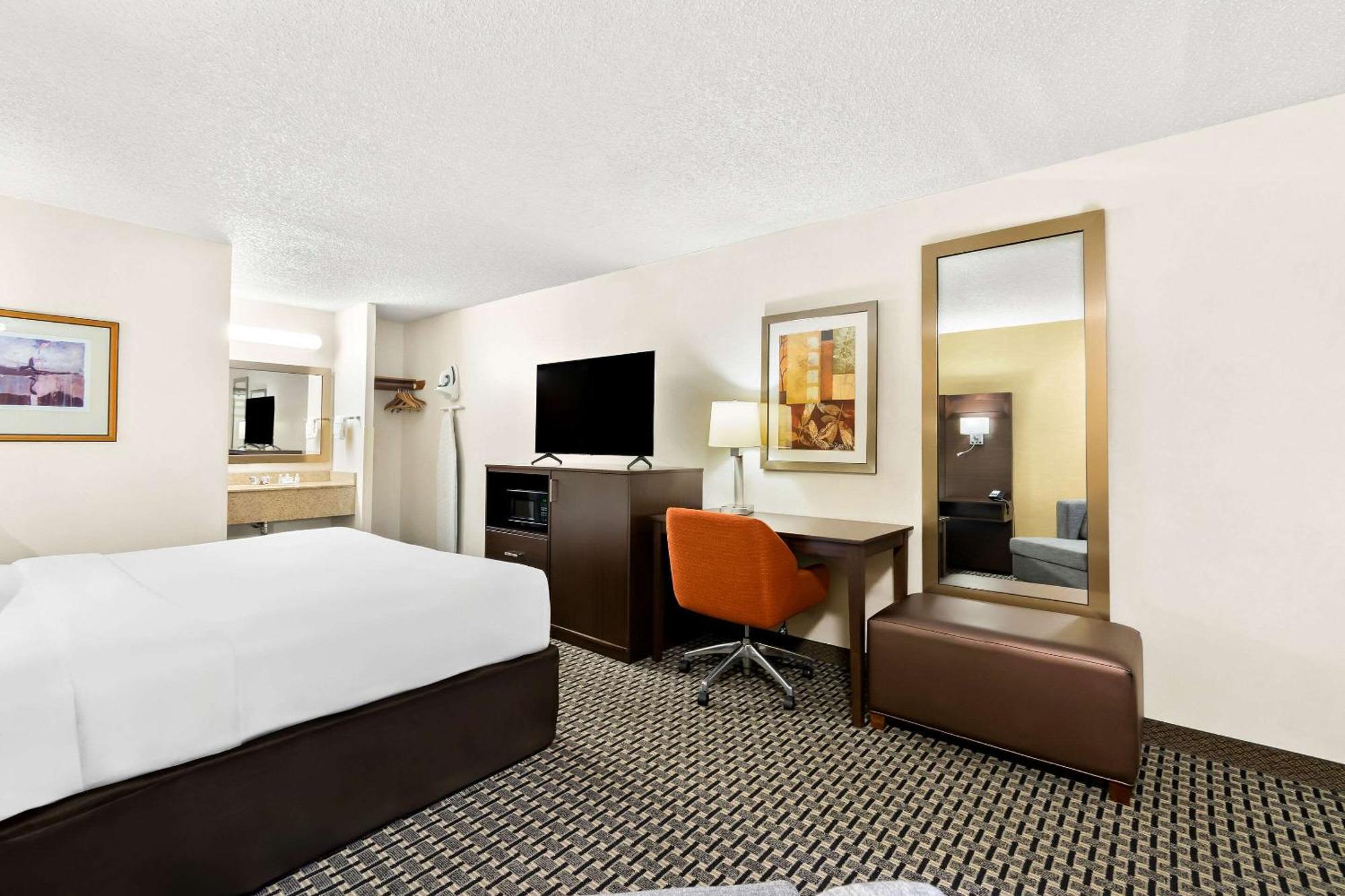 Quality Inn Mount Vernon Exterior photo