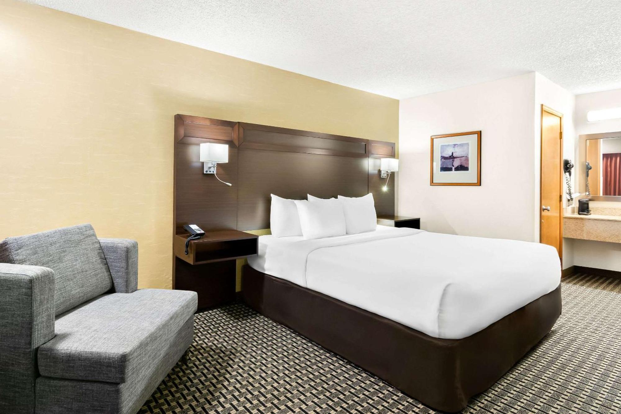 Quality Inn Mount Vernon Exterior photo