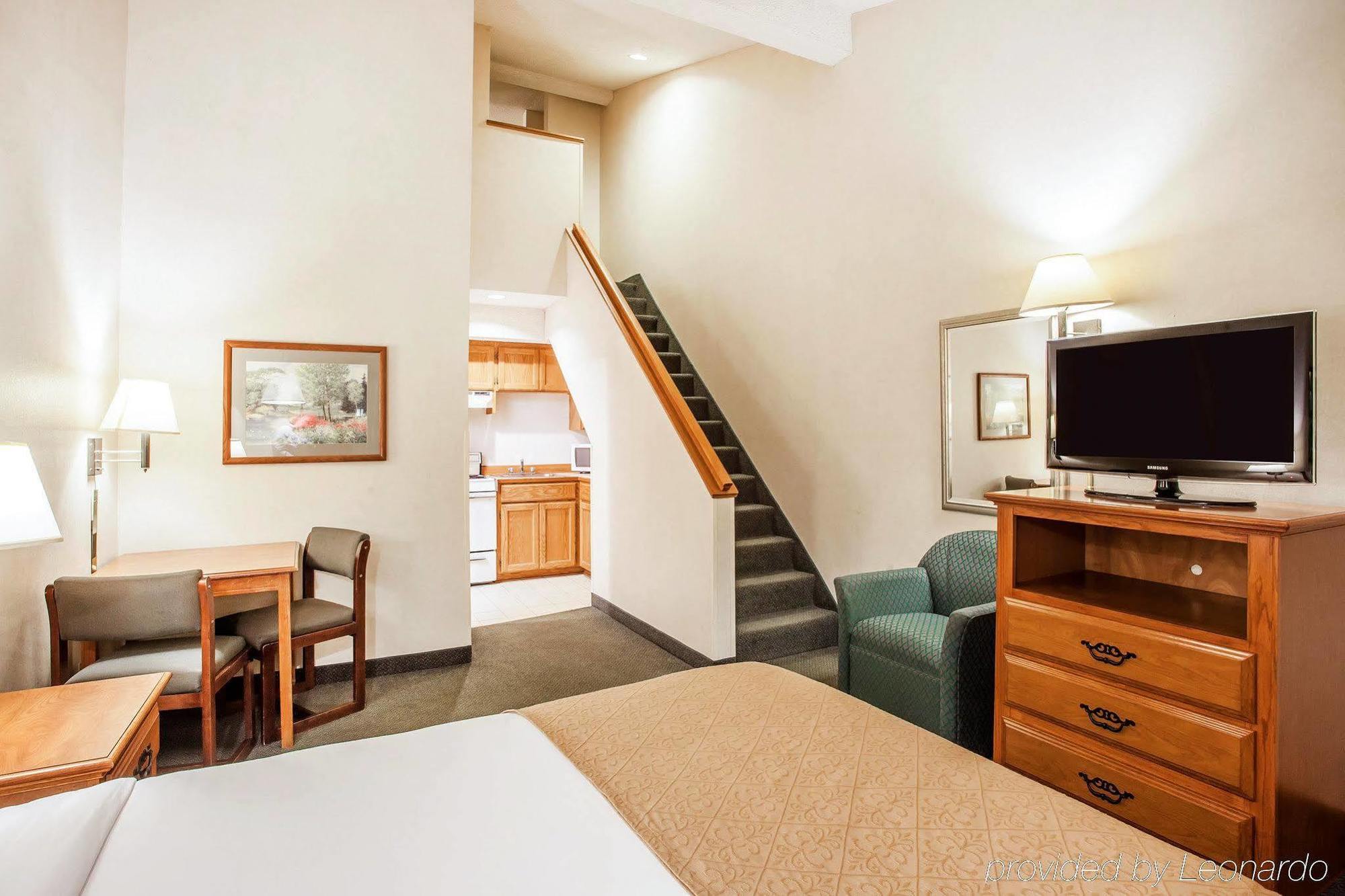 Quality Inn Mount Vernon Exterior photo